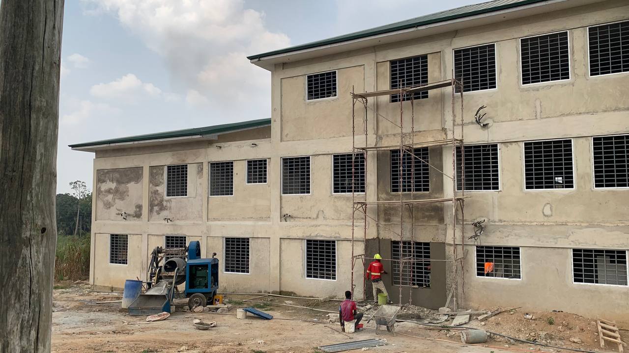 constuction new maternity block