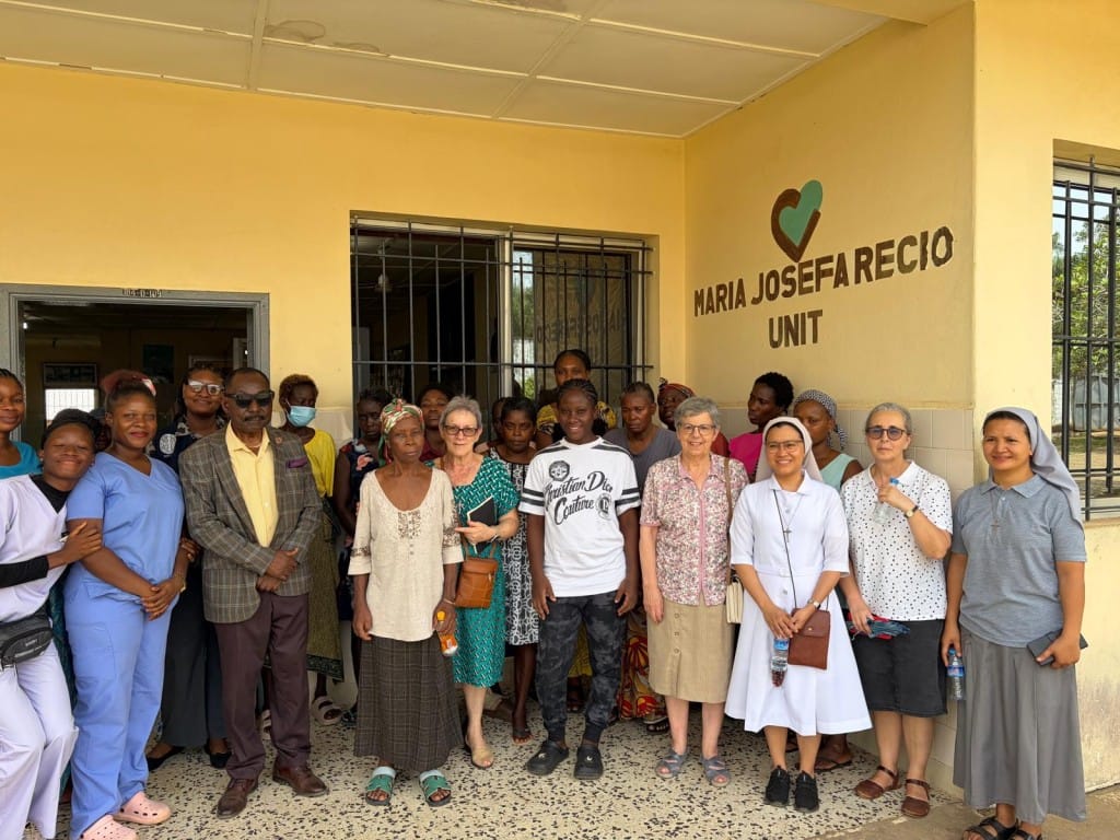 Residents and staff at Maria Josefa Recio Mental Health Unit during the Canonical Visit in Monrovia, Liberia.